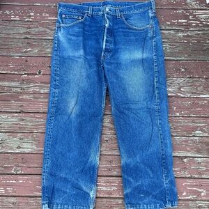 Made in the USA Levi’s